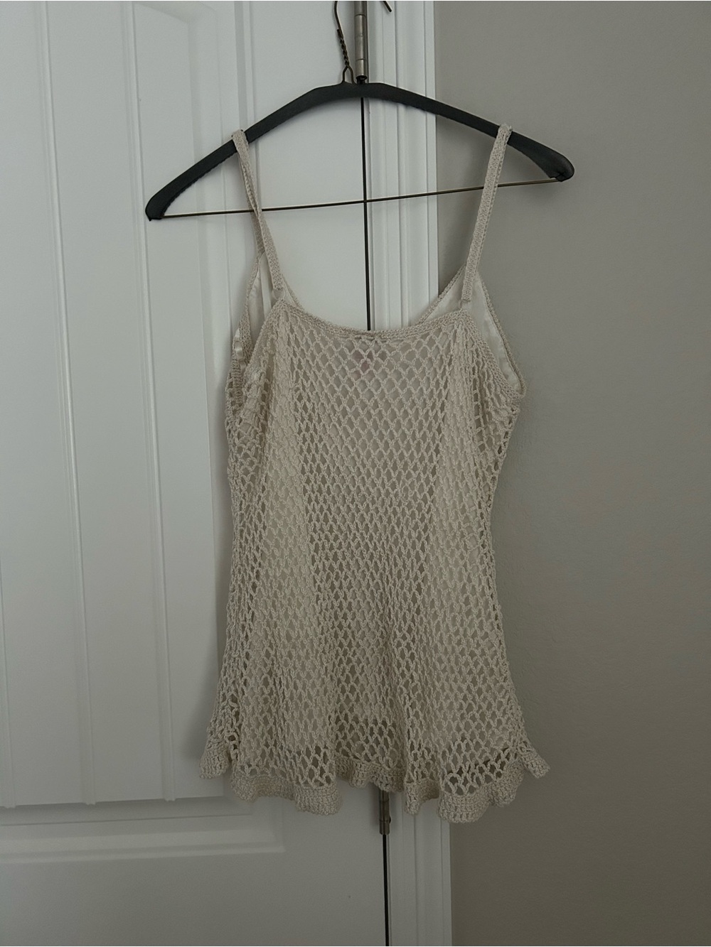 Faded Glory Cream Crochet Camisole Tank Top - Picture 4 of 4